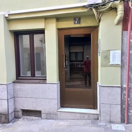 Kuttun Lejlighed Bermeo